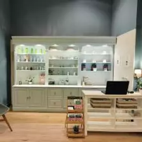 Voordat je een bezoekje brengt aan onze massagesalon in Kralingen, leggen we je graag uit hoe je een afspraak kunt maken en wanneer je dient te betalen.

Een afspraak boeken
Wil je een afspraak boeken bij QoQo Massage Clinics Oostzeedijk? Geef ons een belletje of maak eenvoudig online een afspraak. Je kunt onze klantenservice bereiken via 088 810 0899. Uiteraard kun je ook zonder afspraak naar binnen lopen. Mocht er een plek vrij zijn op dat moment, kun je meteen al terecht.