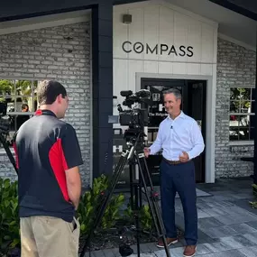 Bild von The Helgemo Team | Compass Real Estate Office & Agents