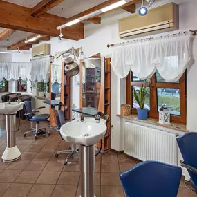 Bild von Friseursalon Zeug