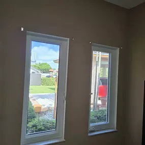 Bild von Elite Impact Glass - Doors & Windows