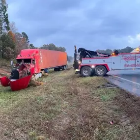 Bild von Lineberger's Wrecker Service