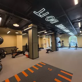 Fitness Center at The Nest at Lincoln Park West, Chicago, IL