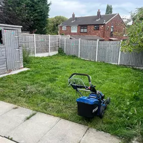 Bild von Liverpool Gardening Services Ltd