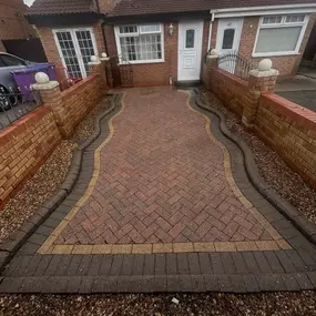 Bild von Liverpool Gardening Services Ltd