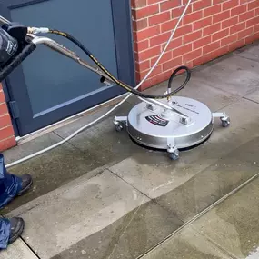 Bild von Liverpool Gardening Services Ltd