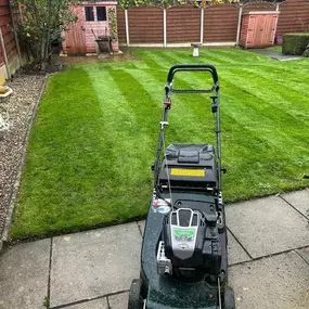 Bild von Liverpool Gardening Services Ltd