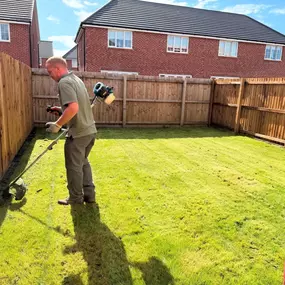 Bild von Liverpool Gardening Services Ltd