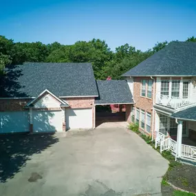 Bild von MacDonald Roofing & Remodeling