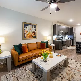 Bild von Imperial Oaks Square