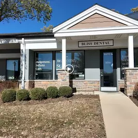 Bild von Bliss Dental St. Charles