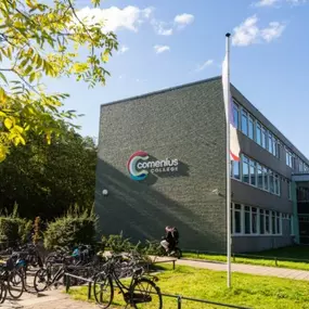 Bild von Comenius College