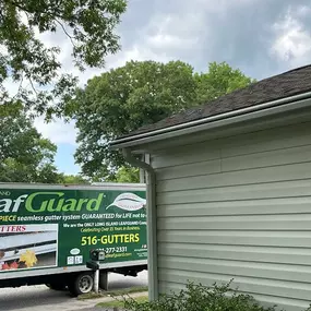 Bild von Long Island LeafGuard Gutter Company