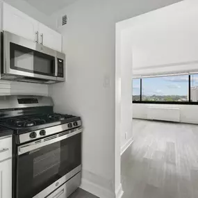 A Kitchen With a Oven