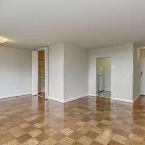 Bild von Monticello at Southern Towers