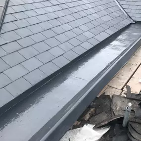 Bild von Rowan Roofing & Painting Contractors