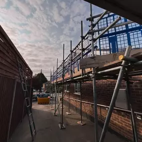Bild von DGB Scaffolding