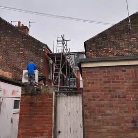Bild von DGB Scaffolding
