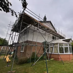 Bild von DGB Scaffolding