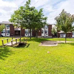 Property Exterior and Courtyard