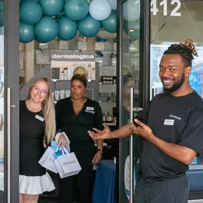 Bild von Hand & Stone Massage and Facial Spa