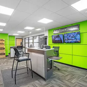 7602 - Office
