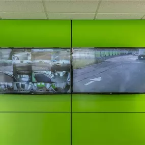 Security Screens - Extra Space Storage at 7540 McCormick Blvd, Skokie, IL 60076