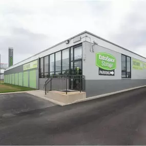 Beauty Image - Extra Space Storage at 5525 W Roosevelt Rd, Cicero, IL 60804