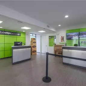 Office - Extra Space Storage at 1266 US-41, Venice, FL 34285