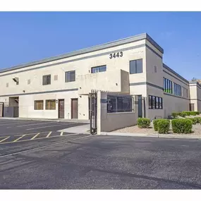 Beauty Image - Extra Space Storage at 3443 E Indian School Rd, Phoenix, AZ 85018