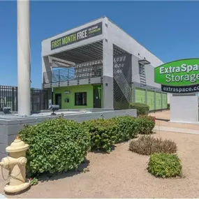 Alternate Beauty Image - Extra Space Storage at 15626 N Cave Creek Rd, Phoenix, AZ 85032
