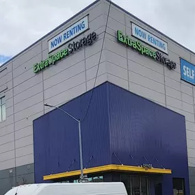 4191_Alternate Beauty Image