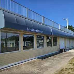 3417_Alternate Beauty Image