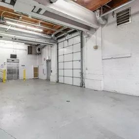 3446_Loading Bay