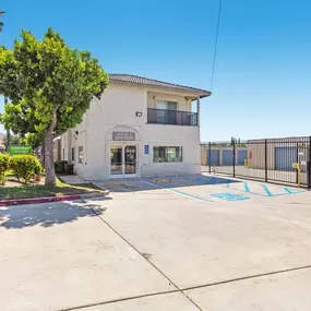 Alternate Beauty Image