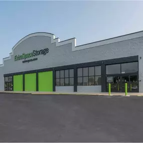 Beauty Image - Extra Space Storage at 4522 Maplecrest Rd, Fort Wayne, IN 46835