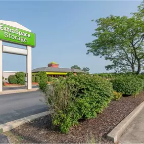 Alternate Beauty Image - Extra Space Storage at 4522 Maplecrest Rd, Fort Wayne, IN 46835