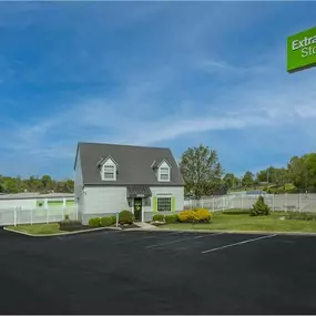 Beauty Image - Extra Space Storage at 5151 Glencrossing Way, Cincinnati, OH 45238