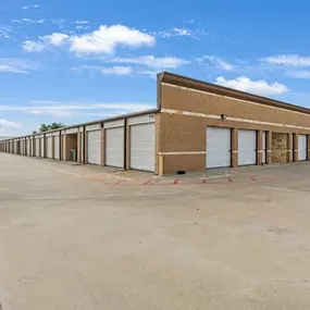 3470 - Exterior Units