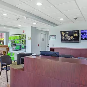 7673 - Office