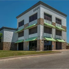 Alternate Beauty Image - Extra Space Storage at 2301 Story Rd W, Irving, TX 75038