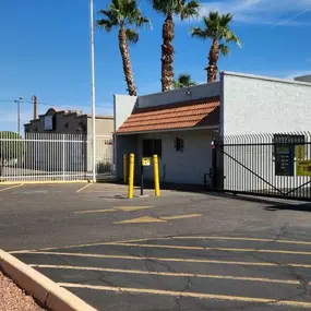 Alternate Beauty Image