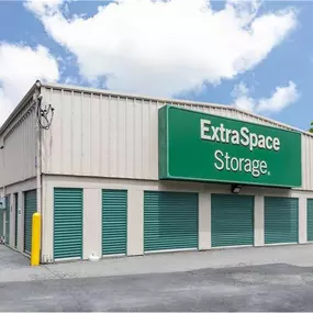 Alternate Beauty Image - Extra Space Storage at 515 Broad St, Clifton, NJ 07013