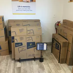 3523Moving Boxes