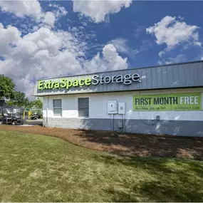 Beauty Image - Extra Space Storage at 1108 Stockade Ln, Mt Pleasant, SC 29466