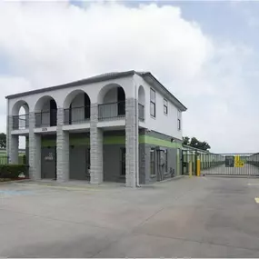 Beauty Image - Extra Space Storage at 1101 Marshall Farms Rd, Ocoee, FL 34761