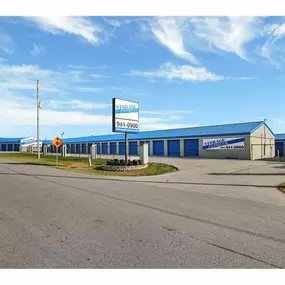 Beauty Image - Storage Express at 850 Progress Blvd, New Albany, IN 47150