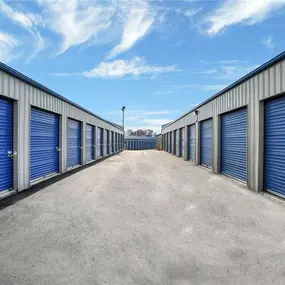 Exterior Units - Storage Express at 850 Progress Blvd, New Albany, IN 47150