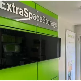 Security Screens - Extra Space Storage at 2615 E 12th St, Oakland, CA 94601