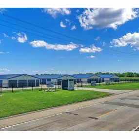 Beauty Image - Storage Express at 715 S Moreland Rd, Bethalto, IL 62010