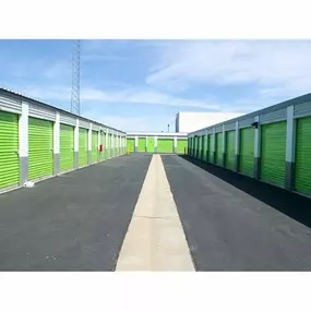 Exterior Units - Extra Space Storage at 37352 Sierra Hwy, Palmdale, CA 93550